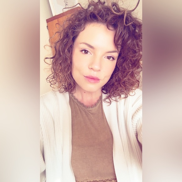 ✨❤️LOVIE DOVIE CO is LIVE ❤️ this listing to get a notification for my shows! - Picture 3 of 9